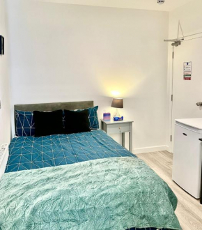 Dunamis Staycation 2, Croydon